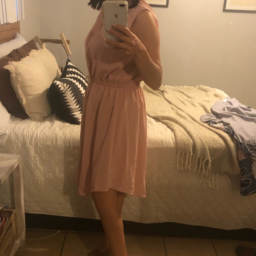 Dress - Picture 5 of 6